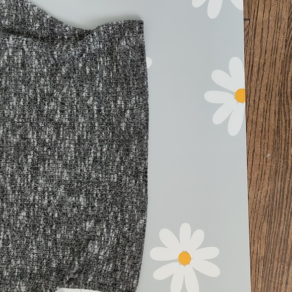 Fashion Nova brand new with tags charcoal and white 2 piece sweater set - Picture 4 of 5